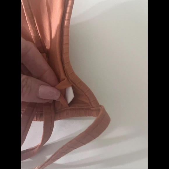 Ripcurl Triangle Lightly Padded Adjustable Swim Top Large - Picture 4 of 6